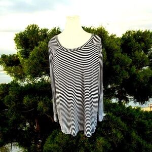 DE COLLECTION Athletic Athleisure Long Sleeve Striped Shirt with Elbow Pads